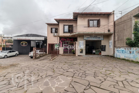 Image 47 - 1006438