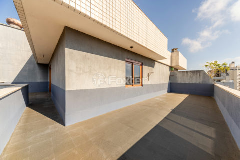 Image 30 - 1006460