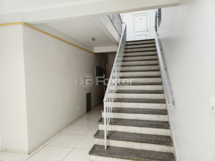 Image 3 - 1006485