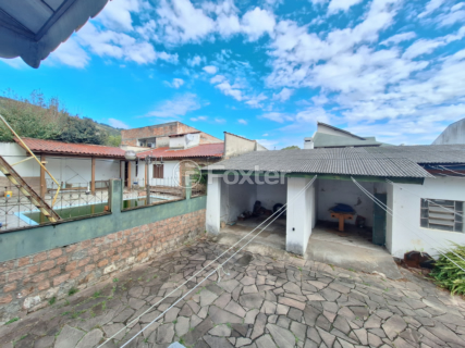 Image 35 - 1006497