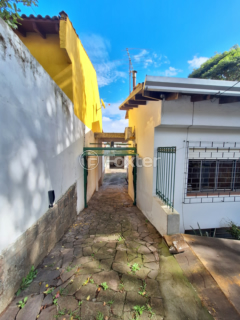 Image 2 - 1006497
