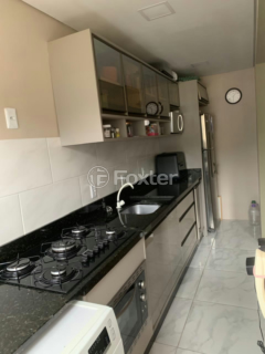 Image 4 - 1006530