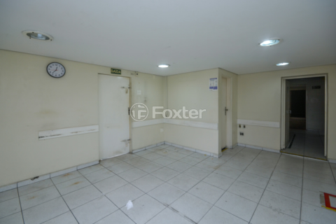 Image 62 - 1006567