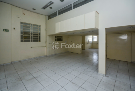 Image 42 - 1006567