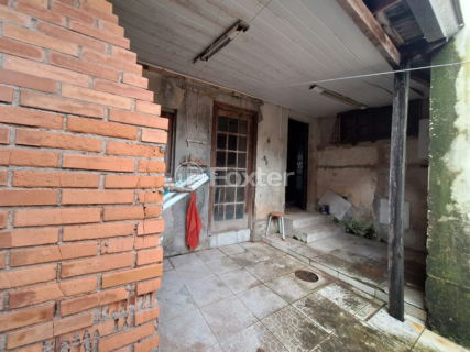 Image 17 - 1006582