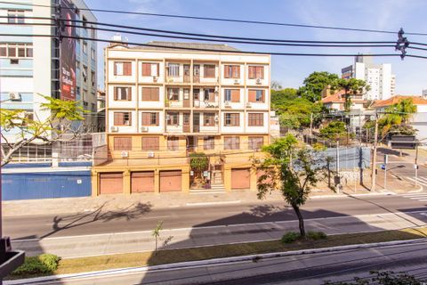 Image 3 - 1006606
