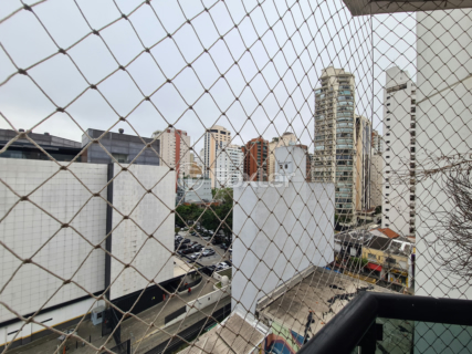 Image 13 - 1006659