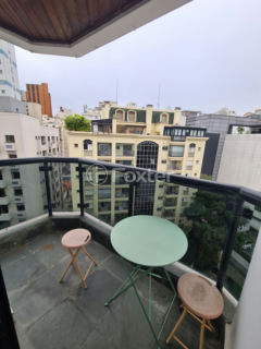 Image 4 - 1006659
