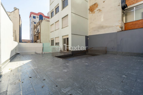 Image 60 - 1006673