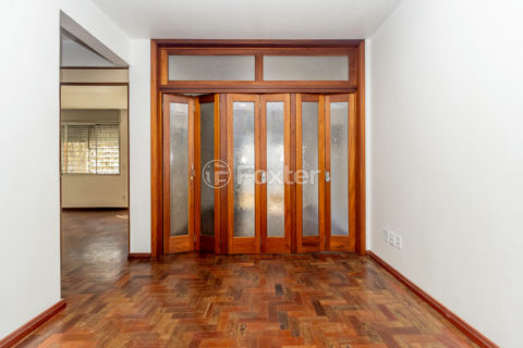 Image 70 - 1006673