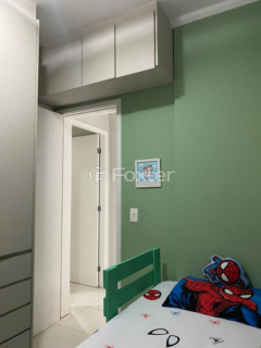 Image 4 - 1006733