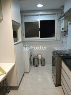 Image 8 - 1006771