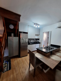 Image 4 - 1006773