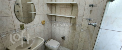 Image 4 - 1006849