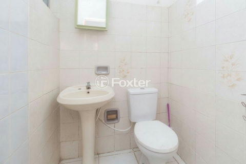 Image 23 - 1006881