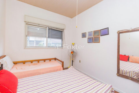 Image 7 - 1006881