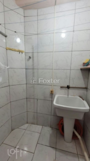 Image 6 - 1006894