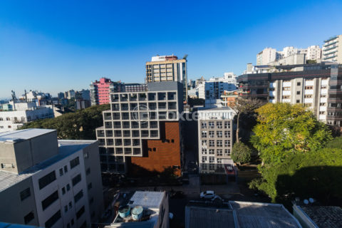 Image 30 - 1006907