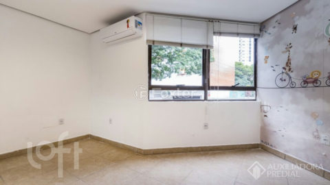 Image 38 - 1006927