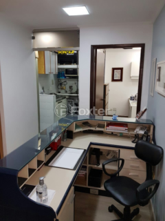 Image 4 - 1007019