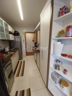 Image 8 - 1007047