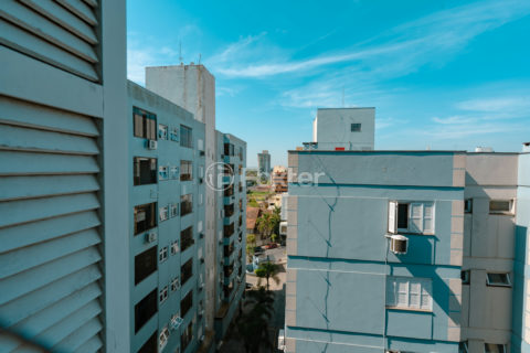 Image 3 - 1007051