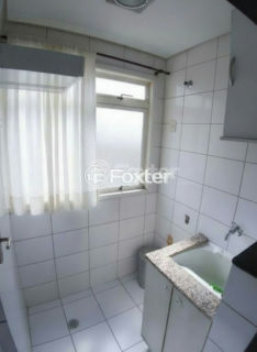 Image 7 - 1007051