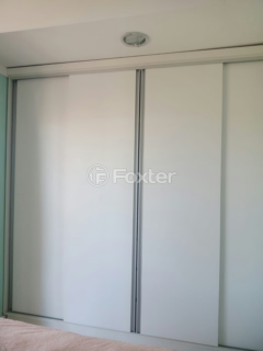 Image 4 - 1007057