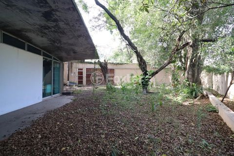 Image 1 - 1007058