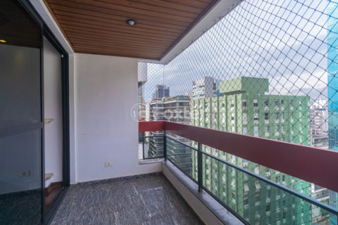 Image 6 - 1007156