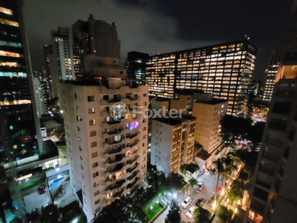 Image 13 - 1007156