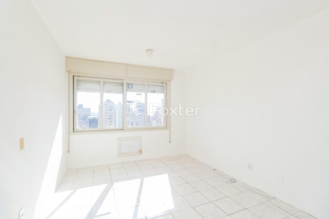 Image 1 - 1007174
