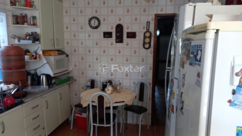 Image 4 - 1007247