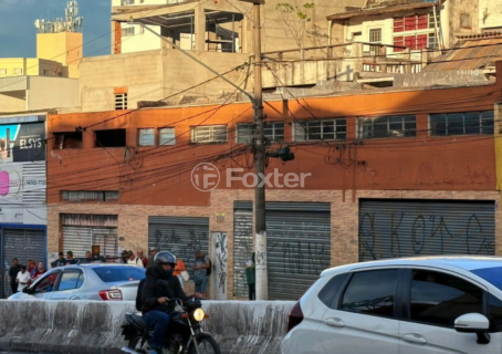 Image 32 - 1007252