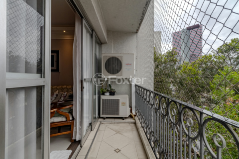 Image 7 - 1007287