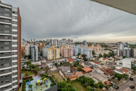 Image 18 - 1007293