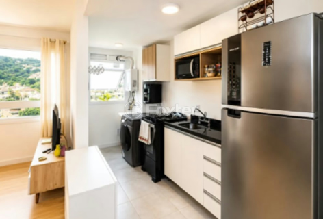 Image 7 - 1007311