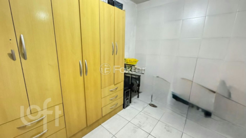 Image 4 - 1007418