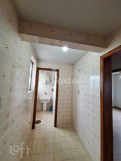 Image 8 - 1007424