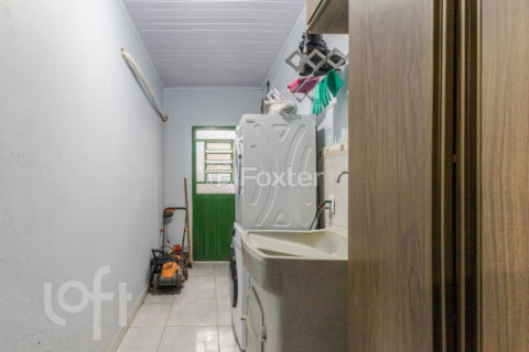 Image 20 - 1007431