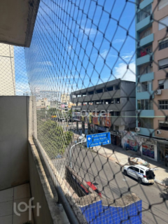 Image 6 - 1007477
