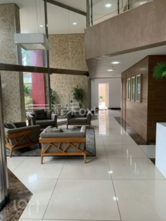 Image 7 - 1007493