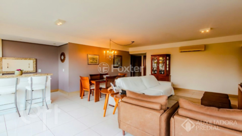 Image 4 - 1007501