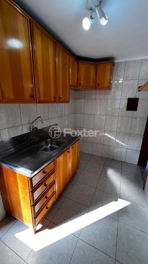 Image 4 - 1007537