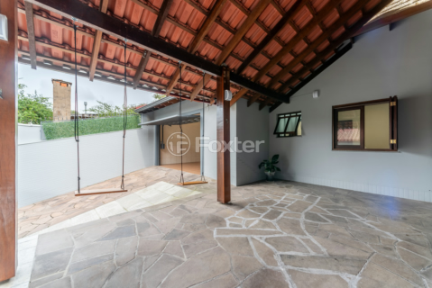 Image 32 - 1007543