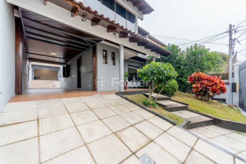 Image 34 - 1007543