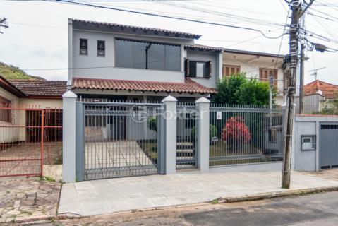 Image 37 - 1007543
