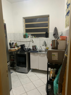 Image 4 - 1007663