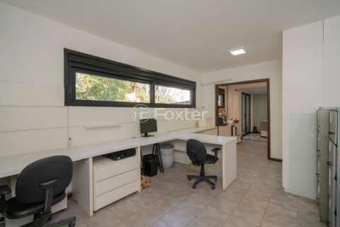 Image 7 - 1007667