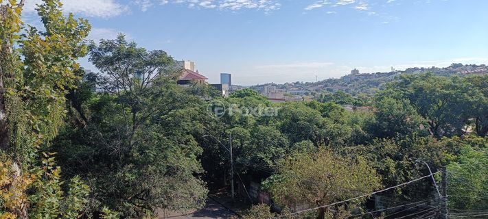 Image 28 - 1007674